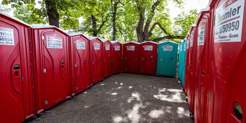 How Does a Portable Toilet Work